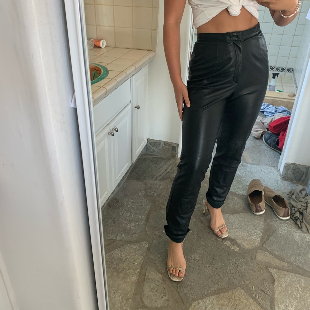 90s style 100% leather pants Dana Buchman small